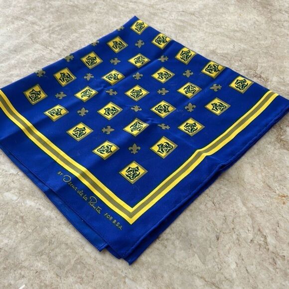 Vintage Boy Scout Scarf by Oscar de la Renta - Picture 5 of 5